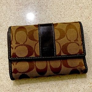 Good condition coach wallet trifold